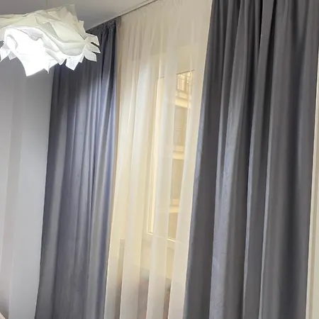 Lisa Apartment